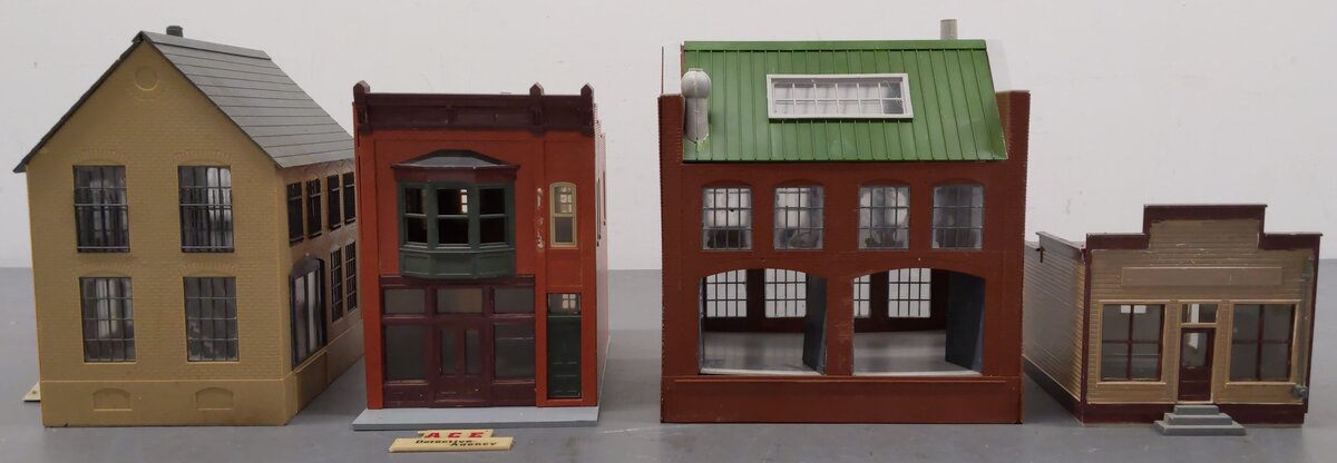 HO Scale Assorted Buildings [4] VG