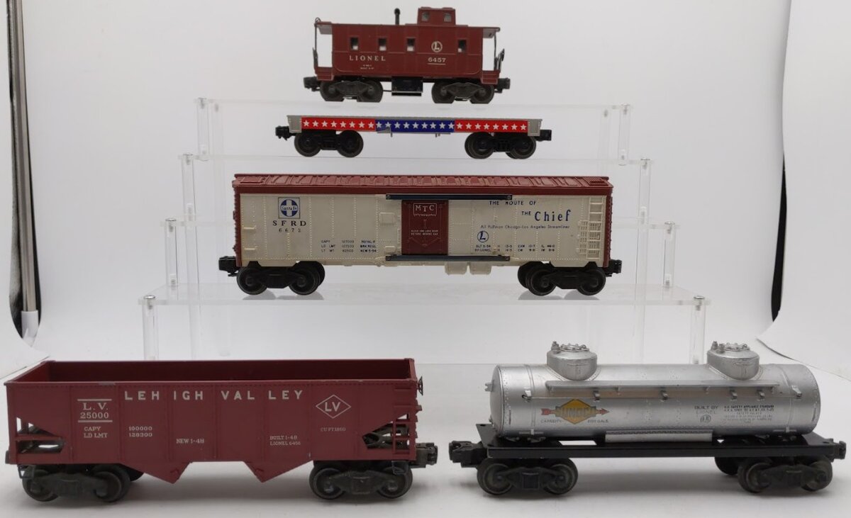 Lionel 6672, 6456, 6465, & 6457 O Gauge Vintage Freight Cars & Caboose [5] VG