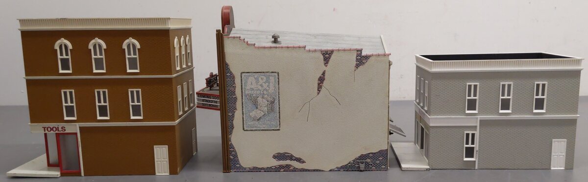 Lionel & Others HO Assorted Buildings [3] VG