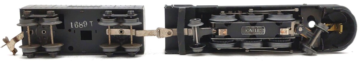 Lionel 1668 Vintage O 2-6-2 Lionel Lines Black Torpedo Steam Locomotive & Tender VG