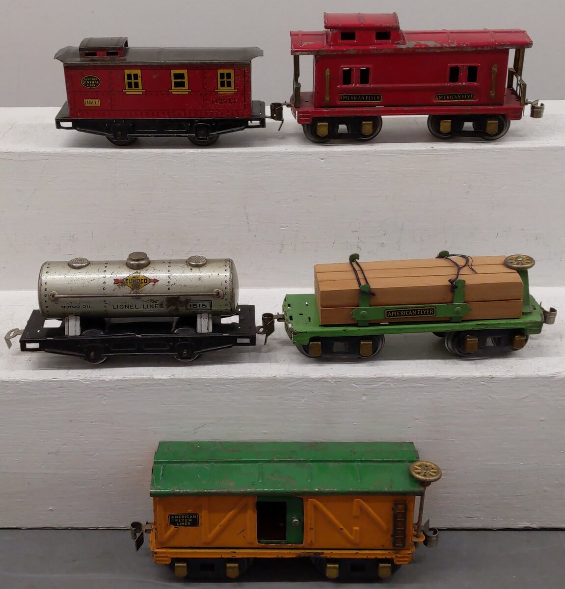 American Flyer & Lionel Vintage O Assorted Freight Cars [5]