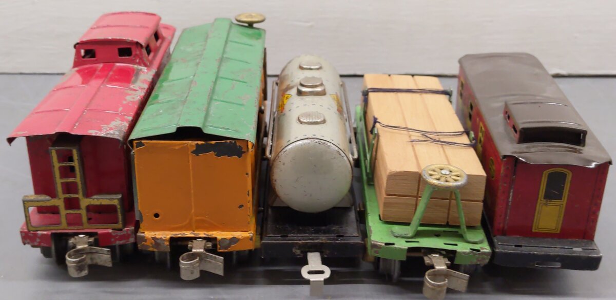 American Flyer & Lionel Vintage O Assorted Freight Cars [5]