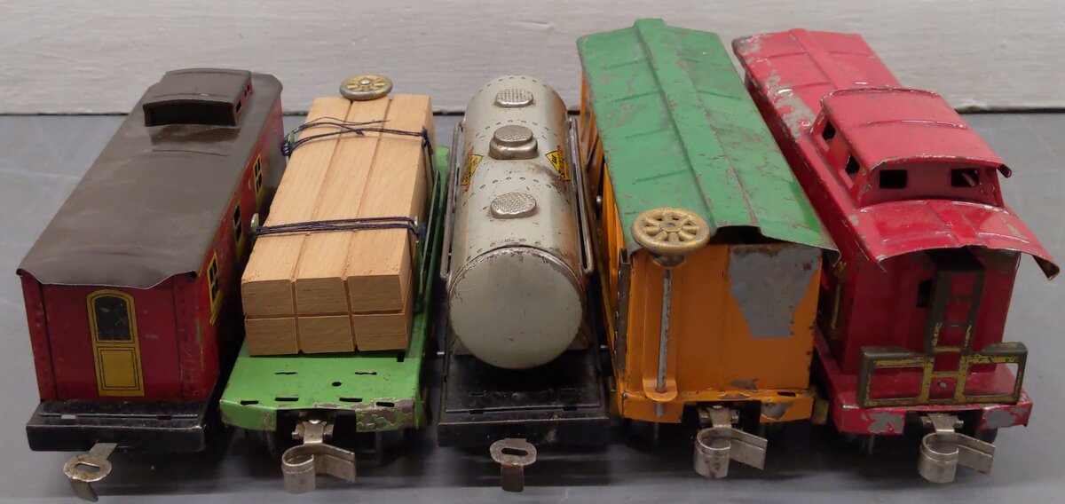 American Flyer & Lionel Vintage O Assorted Freight Cars [5]