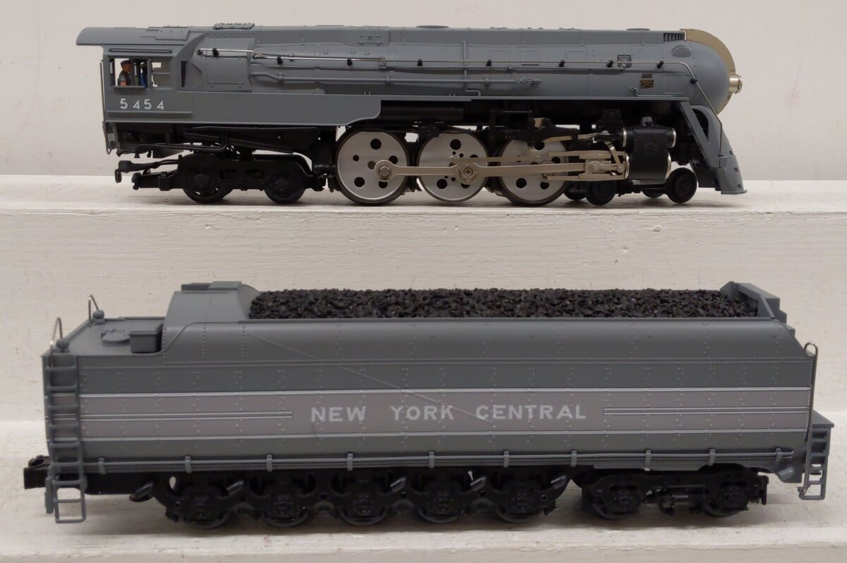 Lionel 2331430 BTO O Gauge NYC Dreyfuss J3 Hudson #5454 Steam Loco with LEGACY LN/Box