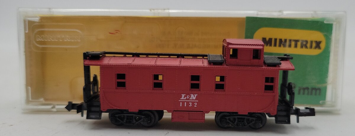 Minitrix 3282 N Scale L&N Caboose #1132 LN/Box