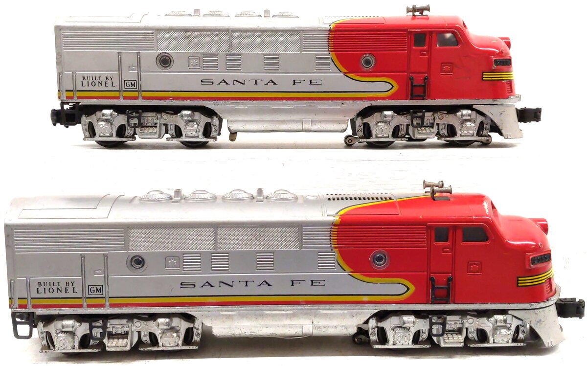 Lionel 2353 Vintage O Santa Fe F-3 AB Diesel Locomotive Set VG