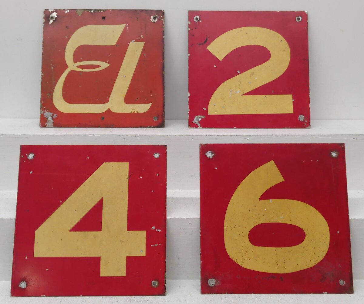 Metal Signs-Red & White  (4) VG