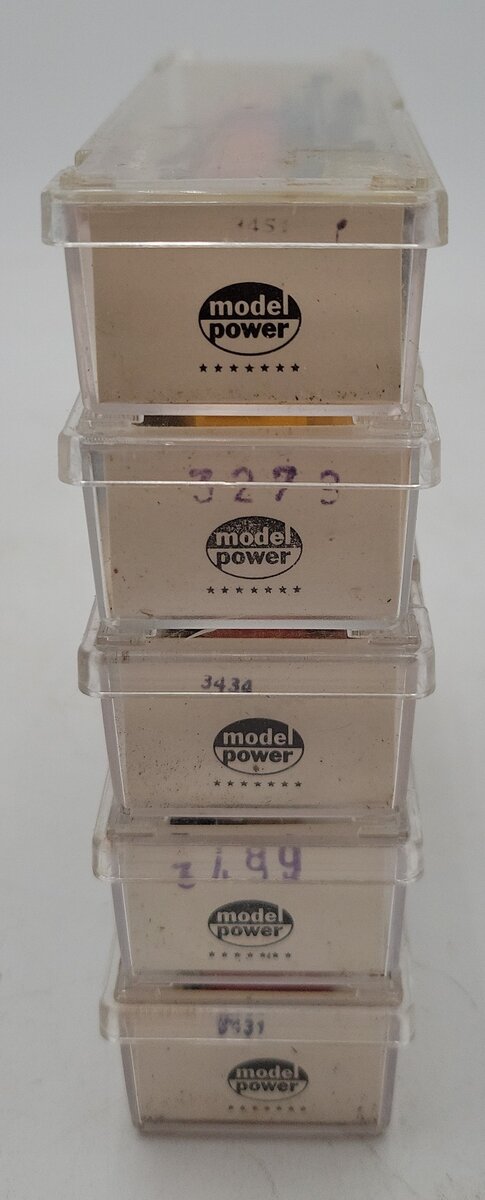 Model Power N Scale Assorted Freight Cars #32084,3358,1245,6671,106 [5] EX/Box