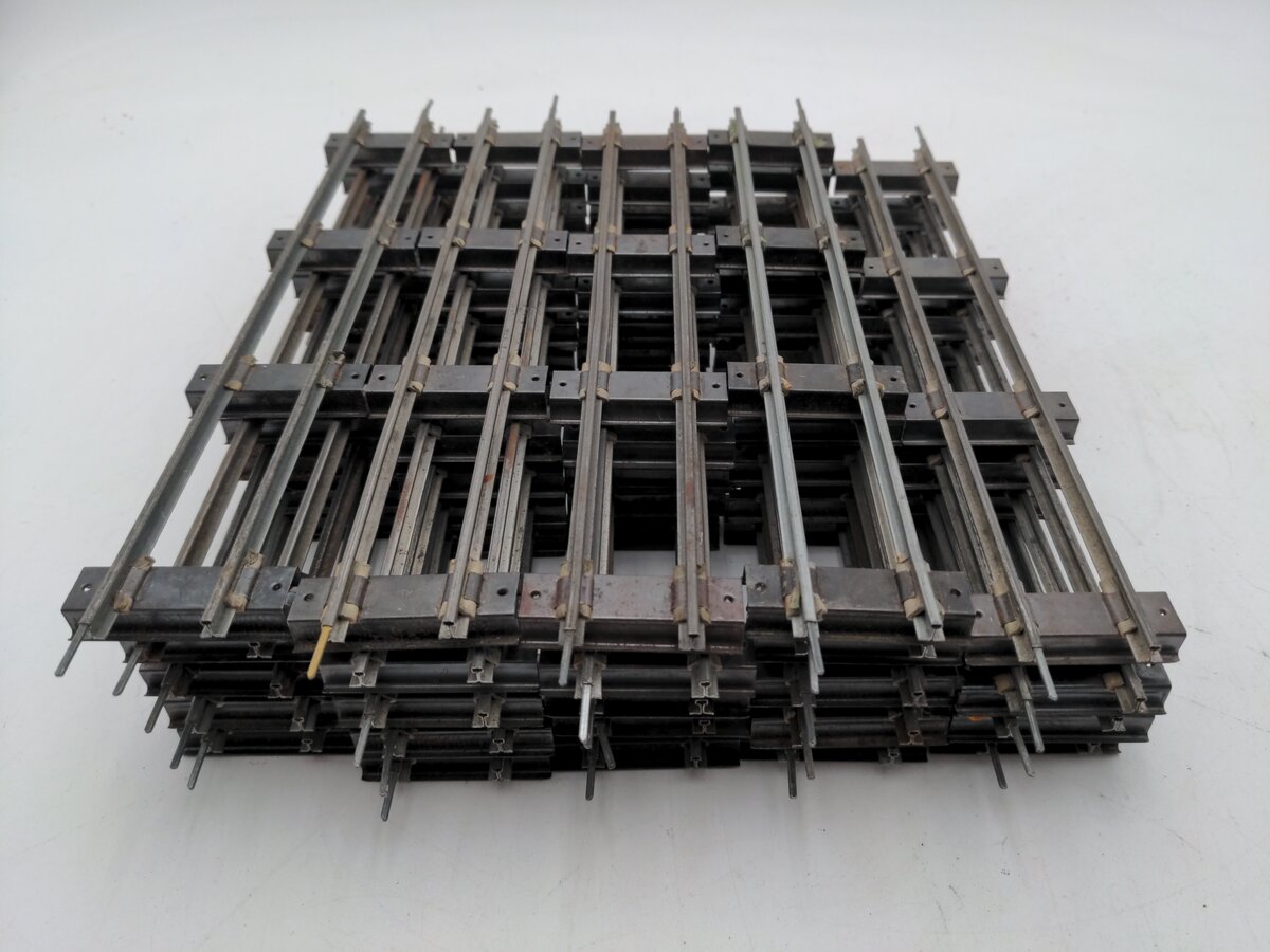 American Flyer 700 Vintage S Straight Track Sections (24)