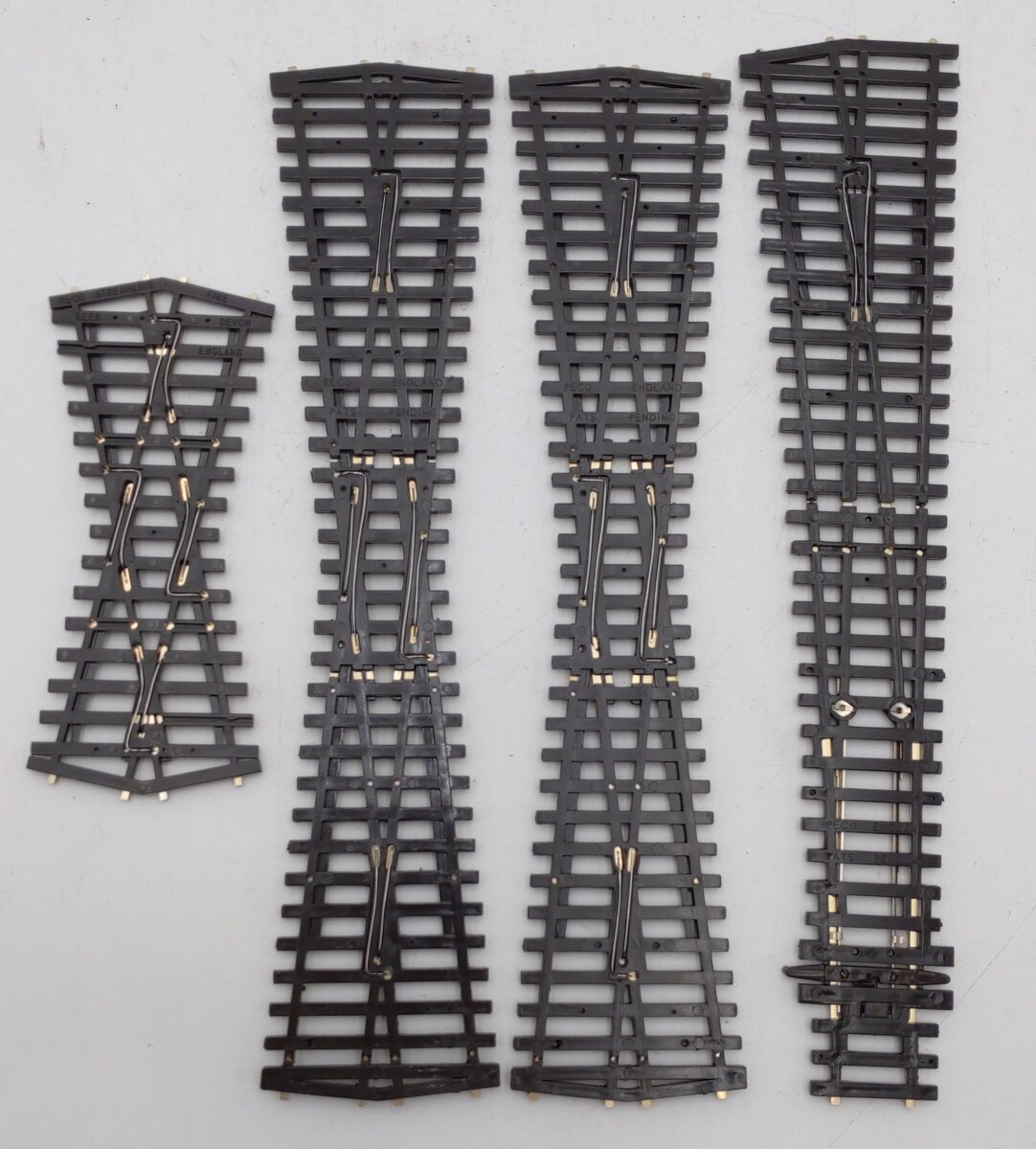 Peco Assorted HO/OO Scale Code 100 Nickel-Silver Crossings and Turnouts [4] EX