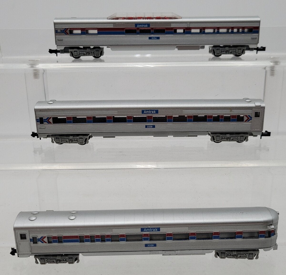 Trix N Scale Assorted Amtrack Passenger Cars #3339,3339,9354 [3] EX