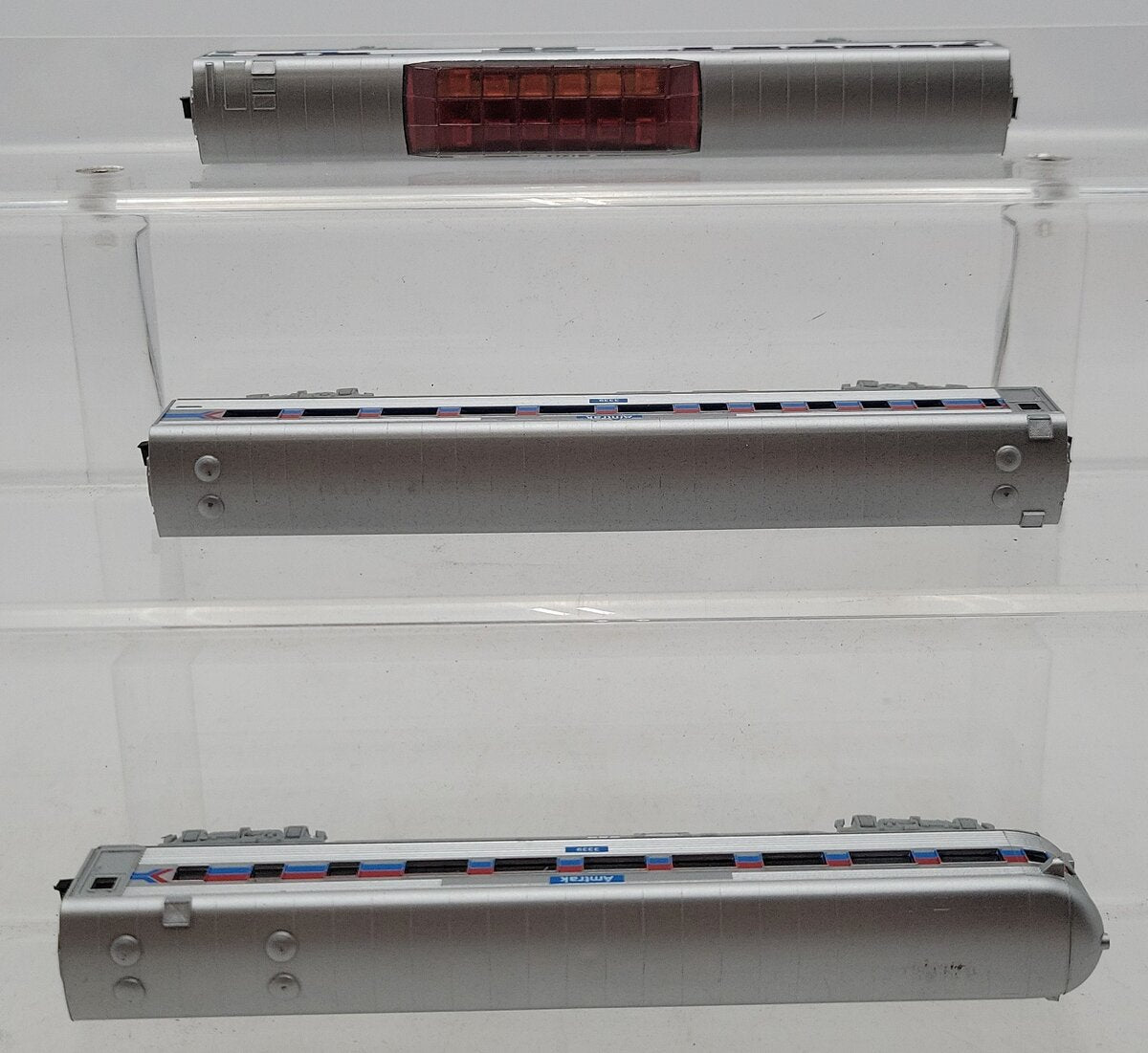 Trix N Scale Assorted Amtrack Passenger Cars #3339,3339,9354 [3] EX