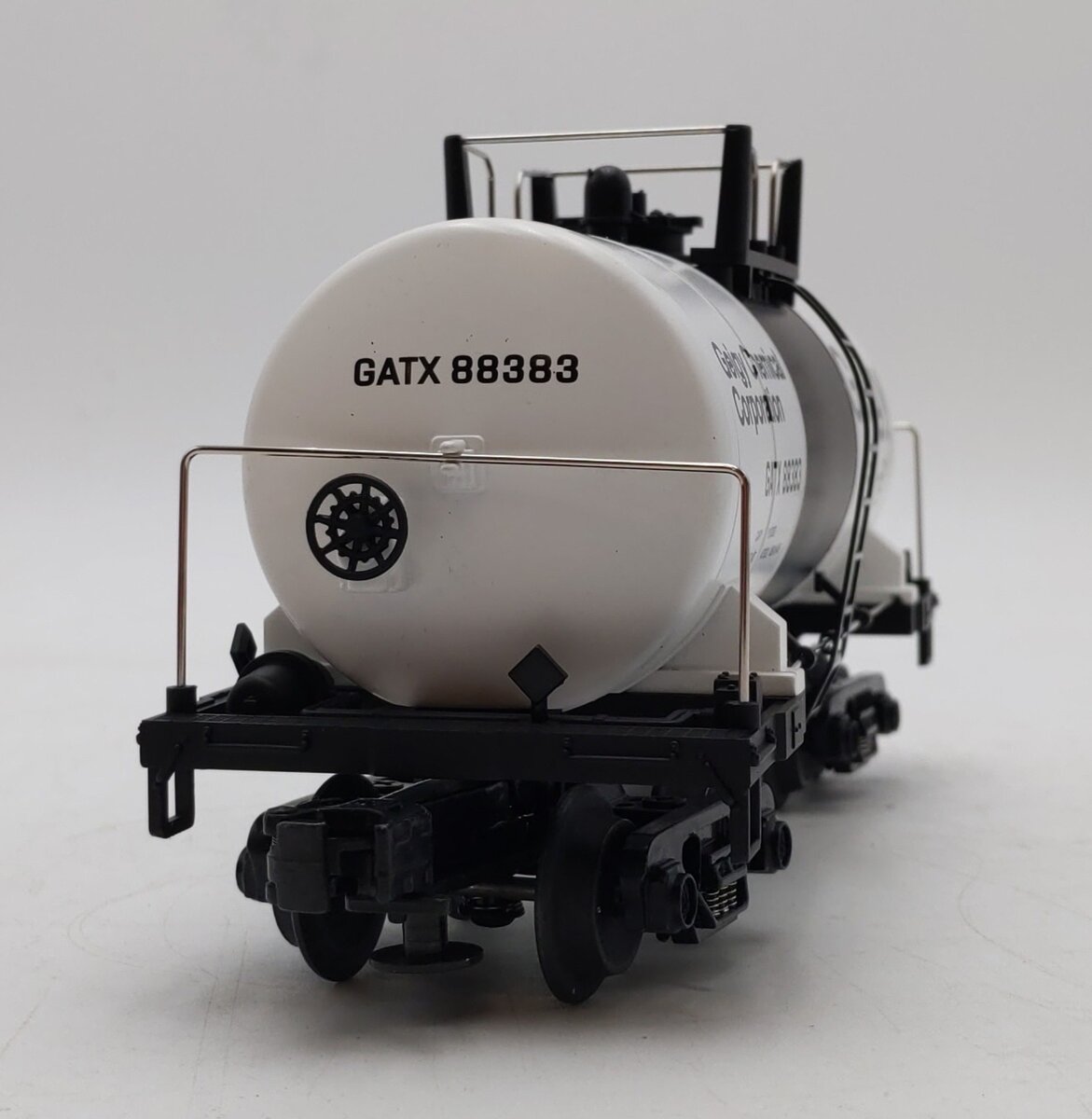 MTH 20-96015 O Gauge Geigy 8,000 Gallon Tank Car #88383 NIB