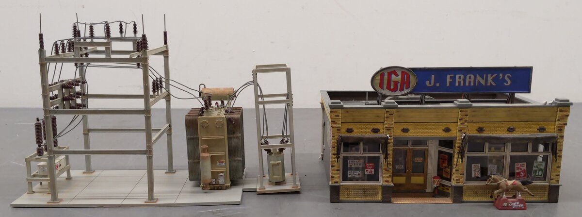 Landmark Structures & Other HO Scale Assorted Accessory Buildings [2] VG