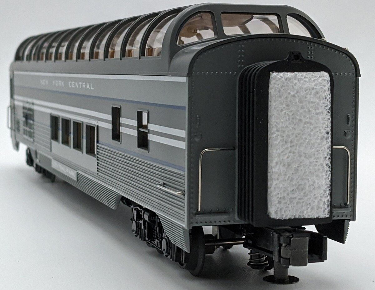 MTH 30-6784 O Gauge New York Central "Central Park" 60' Streamlined Vista Dome NIB