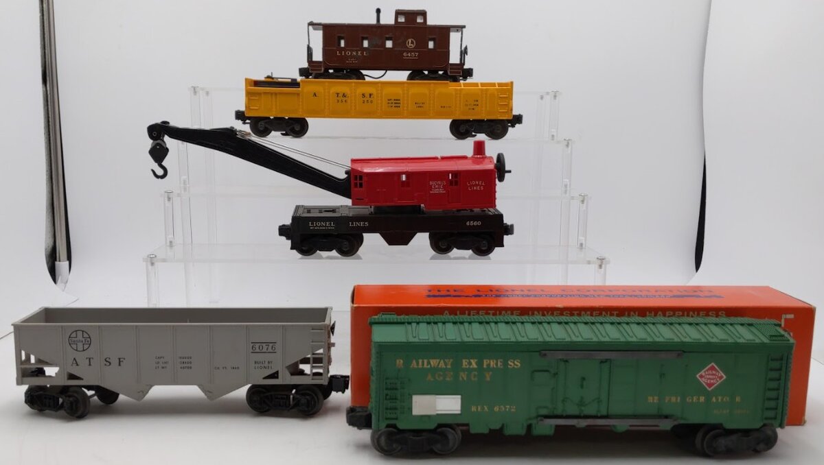 Lionel 6572, 356-250, 6076, 6560 & 6457 O Gauge Vintage Postwar Freight Cars [5]/Box