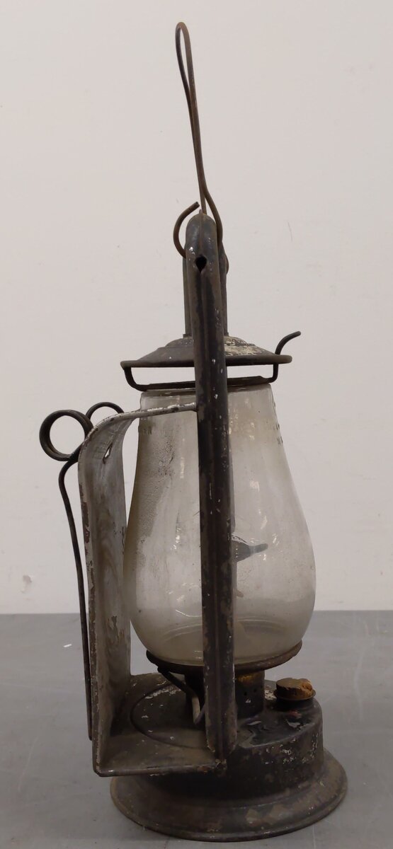 Rayo VINTAGE #80 Dash Lantern w/Dietz Globe VG