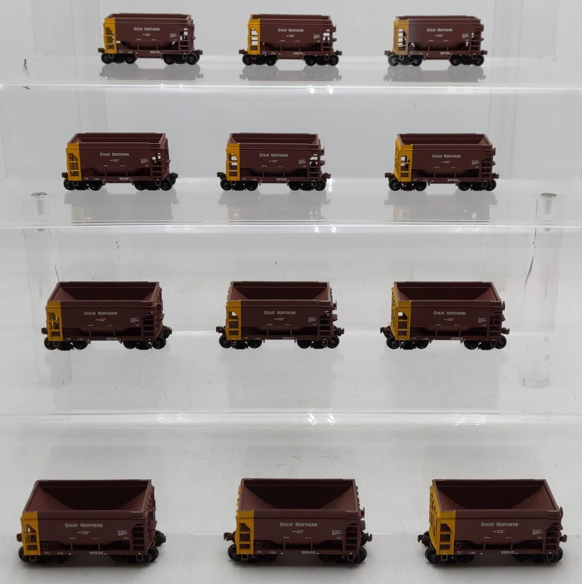 Walthers 932-4555 HO Great Northern Taconite Ore Car (Pack of 12) EX