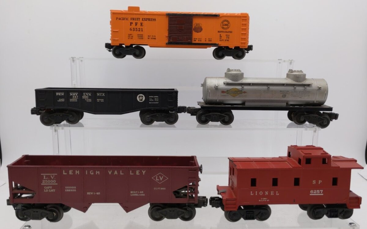 Lionel 6465, 2452, 6456, 63521 & 6257 O Gauge Vintage Freight Cars [5]