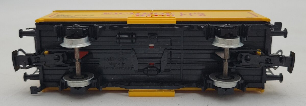 Marklin 4420 HO Scale Eichhof Bier Reefer Car VG/Box