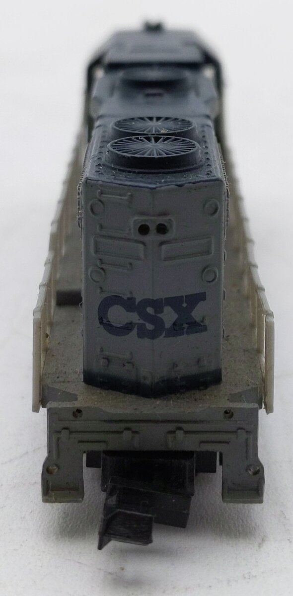 Life Like 7842 N Scale CSX GP-38-2 Powered Diesel Locomotive #6638 VG/Box