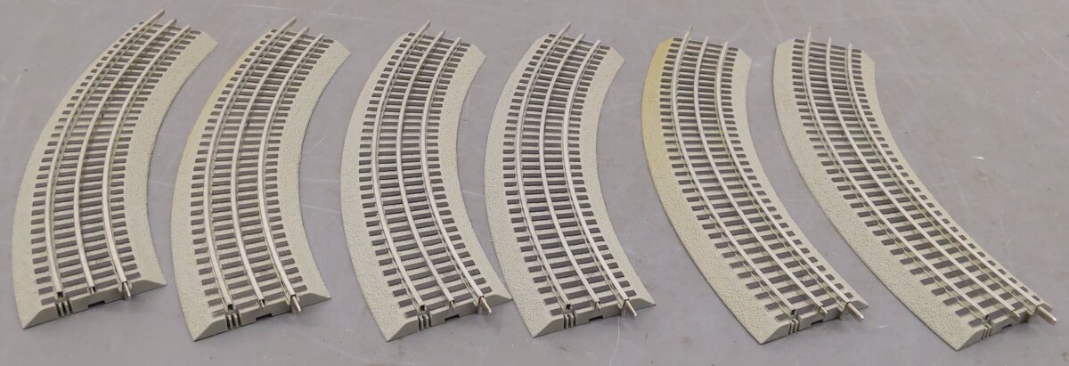 Lionel 6-12015 FasTrack O36 45-Degree Curved Track [6] VG
