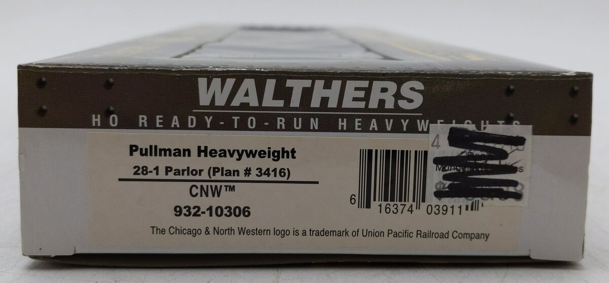 Walthers 932-10306 HO Scale CNW Pullman Heavyweight 28-1 Parlor Car LN/Box