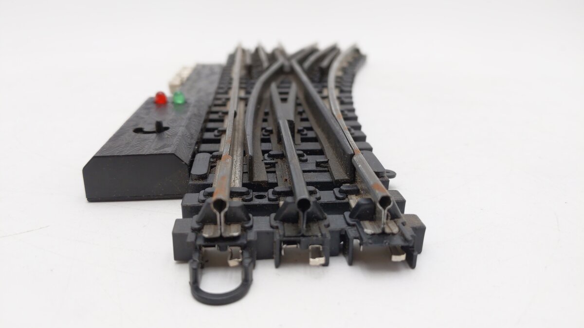 K-Line K-0776 O SuperSnap 72" Right Hand Remote Control Switch Turnout VG/Box