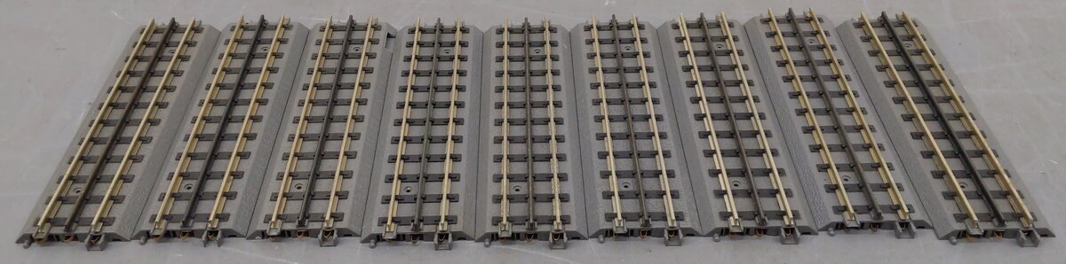 MTH 40-1001 RealTrax 10