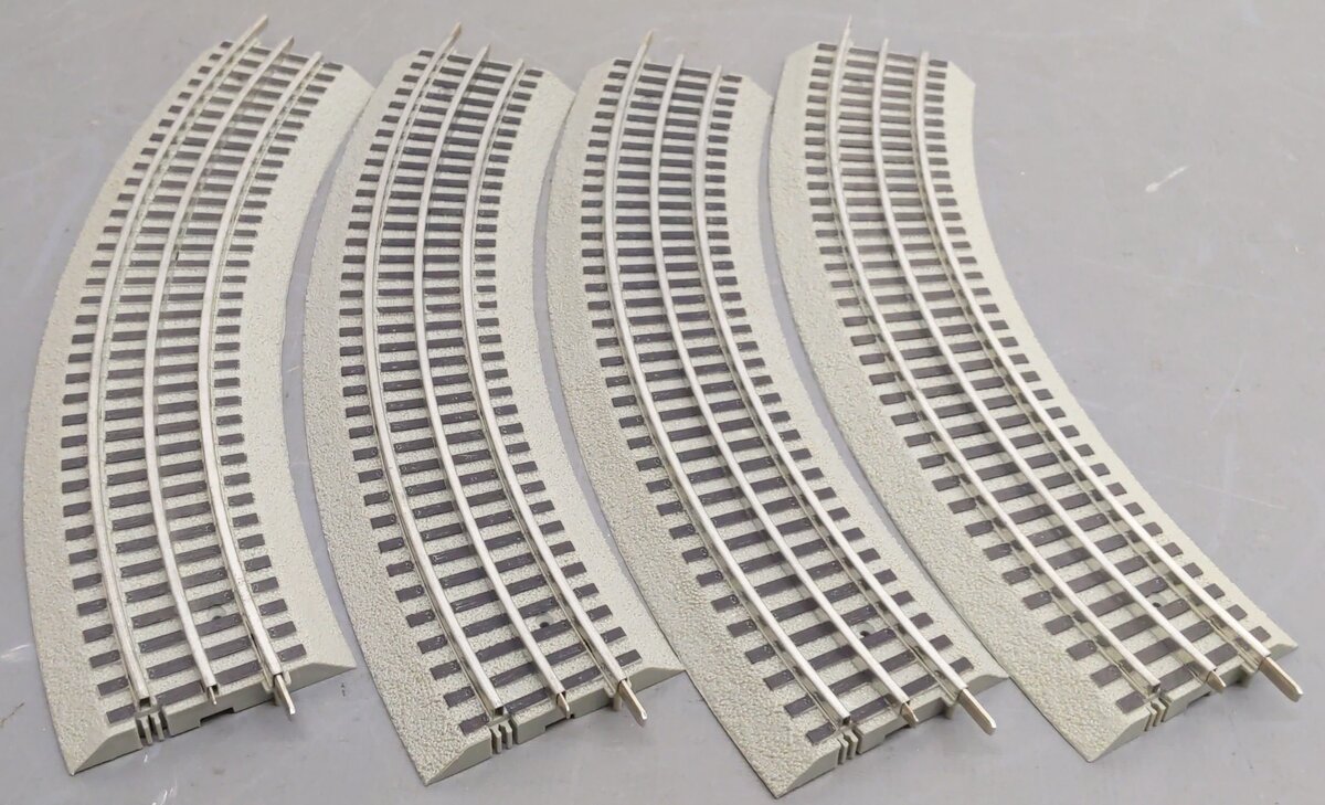 Lionel 6-12033 O36 Scale Curved Track FasTrack (Pack of 4) EX/Box