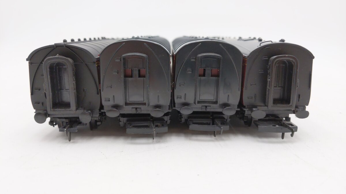 Hornby & Airfix Assorted OO Scale London Midland & Scottish Passenger Cars [4] EX