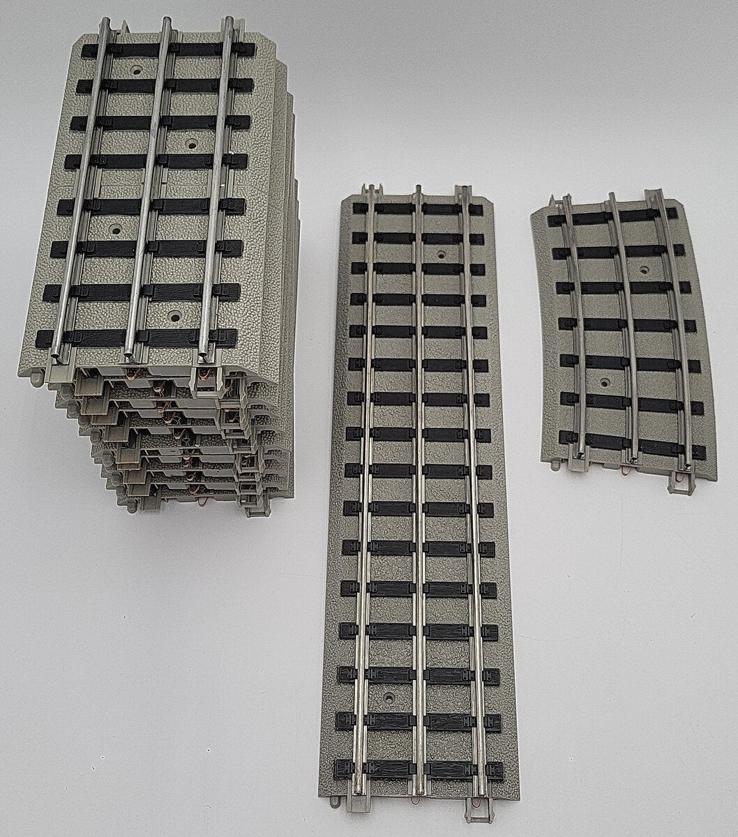MTH Std Gauge RealTrax Track Assortment: 11-99002, 11-99001-4, 11-99073-4 [12] LN