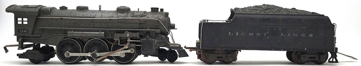 Lionel 224E Vintage O Diecast 2-6-2 Steam Locomotive w/ 2235W Tender