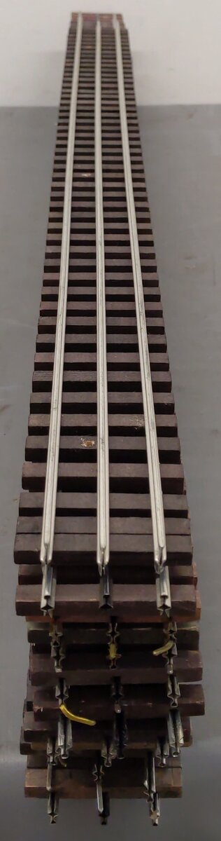 Assorted O Gauge Straight Track Sections [10]