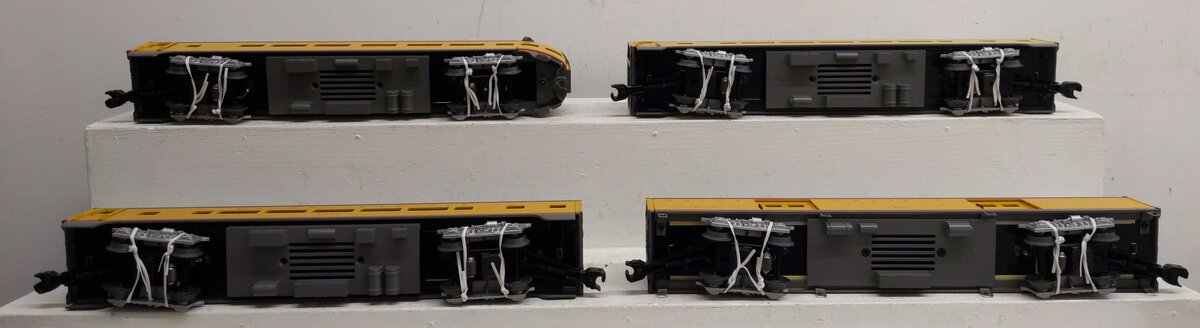 Lionel 6-39146 O Gauge Union Pacific Aluminum Passenger Car 4-pack LN/Box