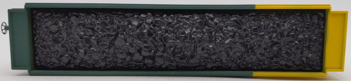 Menards 279-3574 O Scale Chicago & North Western Coal Hopper Car #4291 EX