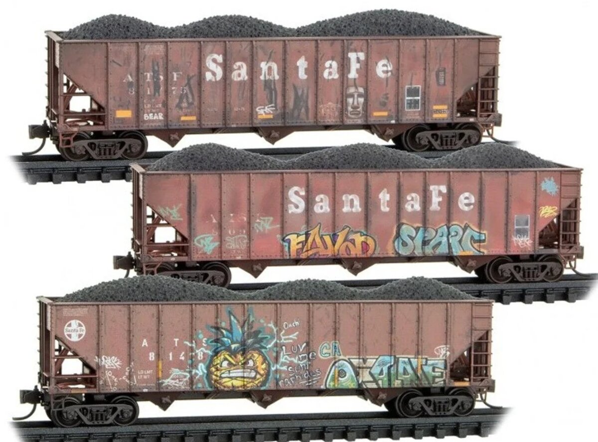 Micro-Trains 99305062 N Scale Santa Fe (ATSF) Weathered 3 Bay Hopper Car 3 Pack NIB
