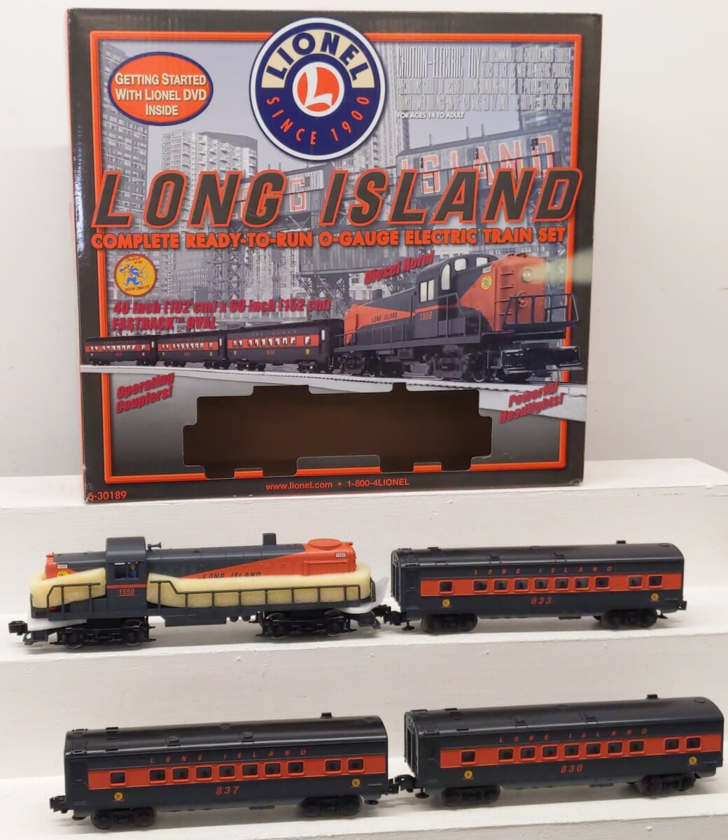 Lionel 6-30189 O Gauge Long Island Rail Road  Diesel Passenger Train Set LN/Box