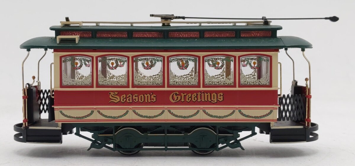 Bachmann Spectrum 25127 On30 Scale Closed Christmas Street Car EX