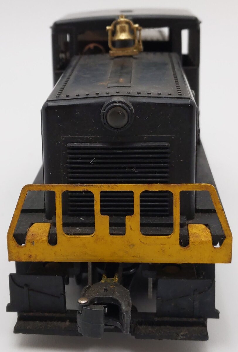 Lionel 628 VIntage O Northern Pacific 44 Ton Diesel Locomotive VG