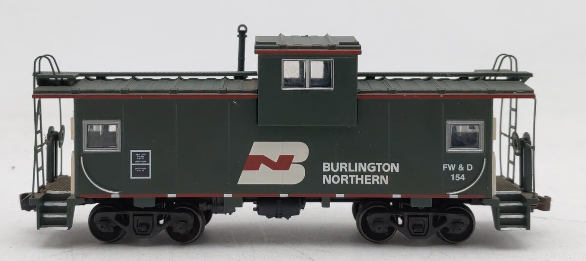 Atlas 1928 HO Scale Burlington Northern Extended Vision Caboose #154 EX