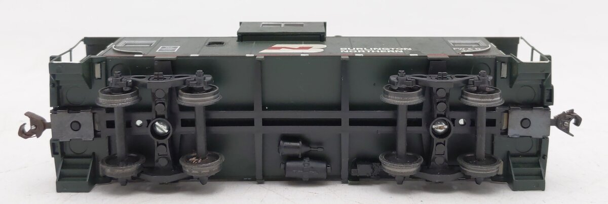 Atlas 1928 HO Scale Burlington Northern Extended Vision Caboose #154 EX