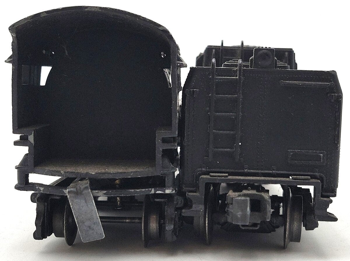 Lionel 685 Vintage O 4-6-4 Hudson Die-Cast Steam Locomotive w/ 243W Tender VG
