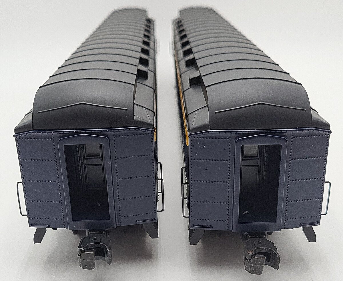 Lionel 6-29010 O Gauge Chesapeake and Ohio Heavyweight Passenger Car (Set of 2) LN/Box