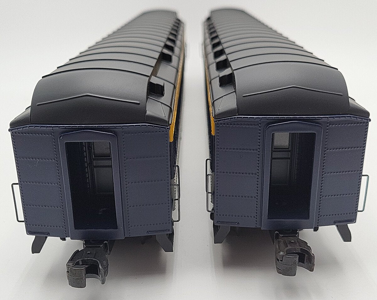 Lionel 6-29010 O Gauge Chesapeake and Ohio Heavyweight Passenger Car (Set of 2) LN/Box