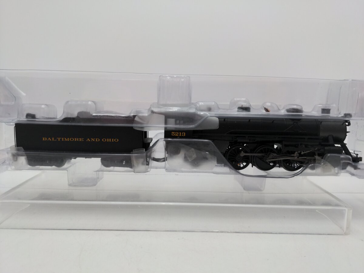 Bachmann 52801 HO Scale Baltimore & Ohio 4-6-2 Light Pacific #5213 W/DCC/Sound LN/Box