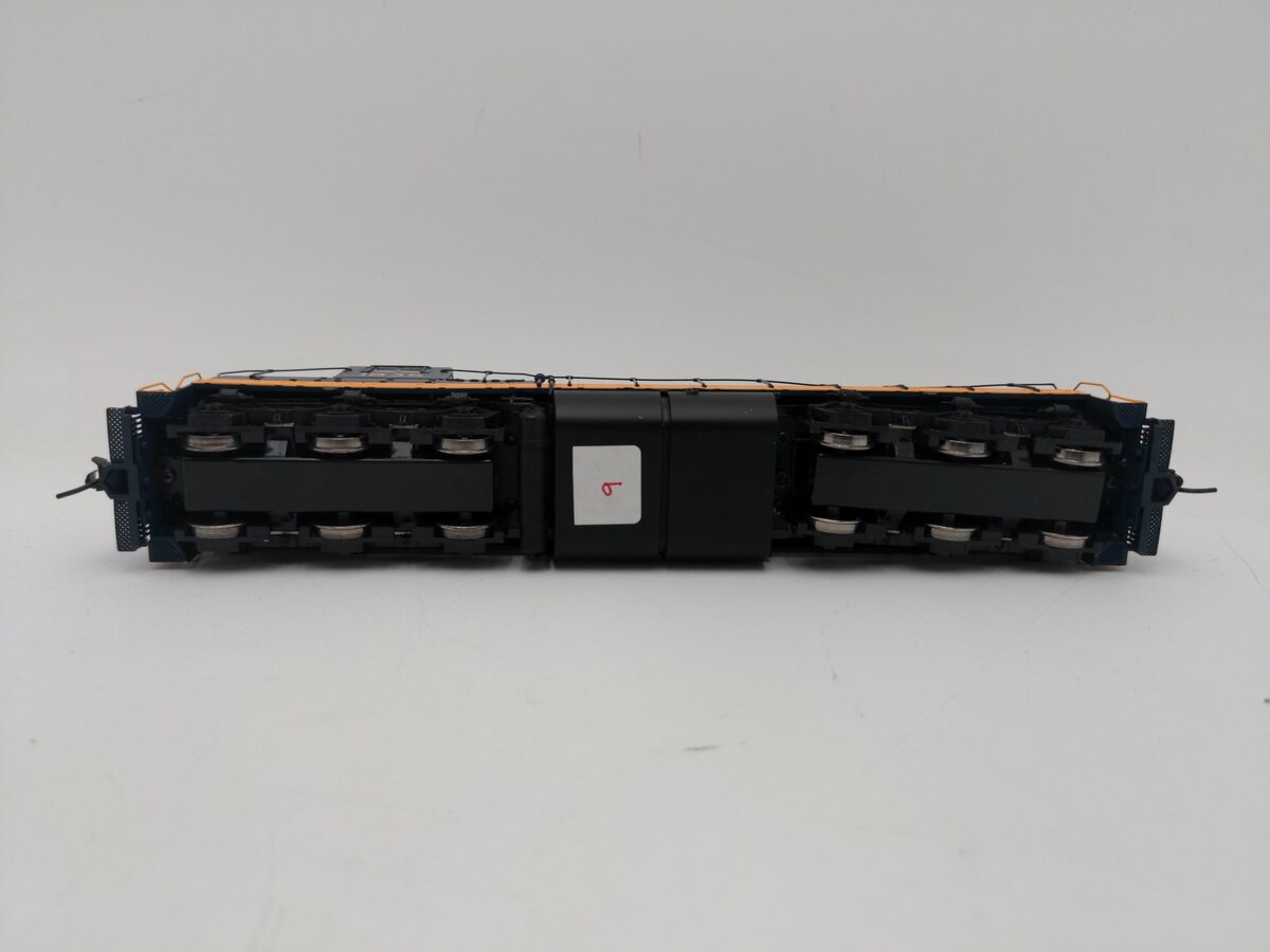 Broadway Limited 2405 HO Scale Baltimore & Ohio EMD SD9 Paragon2™ Sound DC #1835 EX/Box