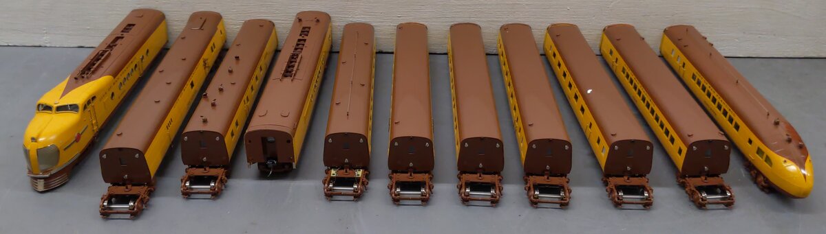 The Coach Yard TCY 1392 HO Brass UP Union Pacific M-10004 9 Cars 2 Motive Set EX/Box