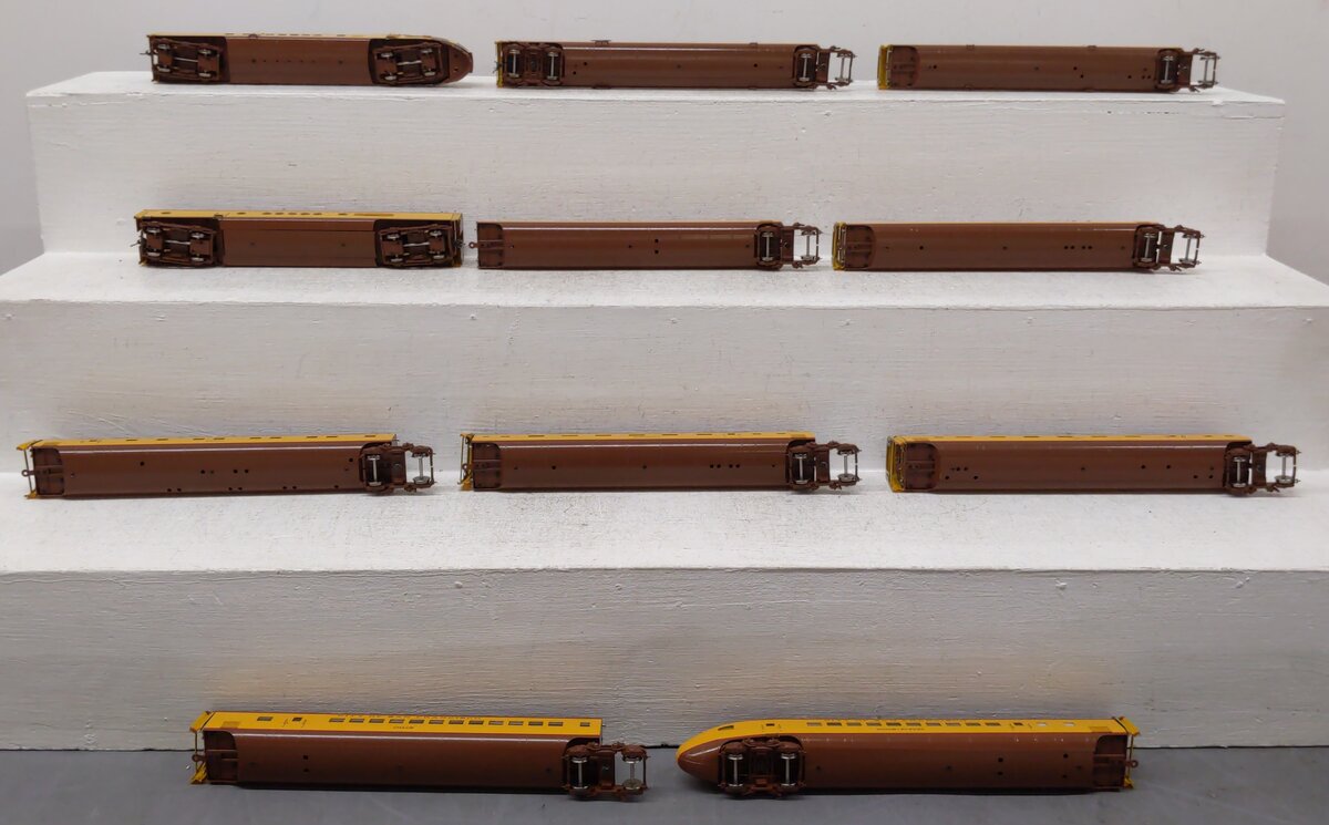 The Coach Yard TCY 1392 HO Brass UP Union Pacific M-10004 9 Cars 2 Motive Set EX/Box