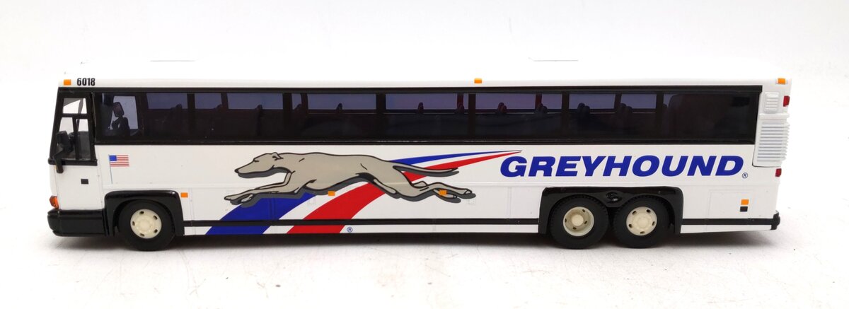 Corgi US53404 1:50 Die-cast Greyhound Bus LN/Box